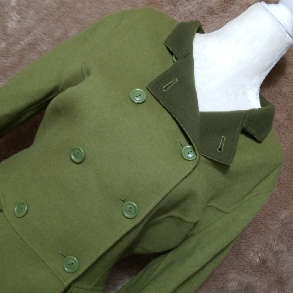 Kenar Jacket - Picture 2 of 7